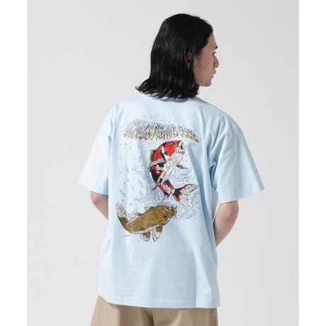 [^ԁF7814135203]Chaos Fishing Club^JIXtBbVONu NISHIKI CREW NECK T-SHIRT100 COTTONHIROTTONɂ`낵fUCvgĂ܂BCpNĝьłByChaos Fishing Club^JIXtBbVONuzނƃXP{[Ȃ铌̓̏WcBUKDSMł̎舵ňCɂ̖m炵߂Ax̍XP[^[T|[gĂApuhB