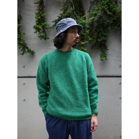 [^ԁF7814240201]INVERALLAN^Co[A@SHAGGY CREW NECK SHETLAND SWEATER VM[hbON[lbNZ[^[CMX̏ȍHŃZ~nhChōꂽN[lbNZ[^[BBEAVERʒ̂́AVFbghE[gpVM[̃Z[^[ŁAꂼMIXgpĂ̂ŗ̊1ŒĂ݊Z[^[łB̃VM[Z[^[́ASjł͂ȂAU~̎Ői߂ɕ\ʂKxɖщH邱Ƃł`IȌÂ@BgpĂ܂Biiׂĕ҂݂ĂԂōŌɃVM[p̋@BɑOgƌgʂĕ\ʂщHĂ܂BXRbgh̍ԂłAU~̉ԂI̎̂̕@BɃZbgĎgp܂Bj36STCYŏȒjA蒅ɁB42͂kTCYA44XLTCYƂȂɒjTCYł͂܂AȂƒɂ́AÂȂ肪ȏH~̃R[fBl[gN₩ɁIPOPȃJ[ŕʒ܂ByINVERALLAN^Co[AzINVERALLANЂAXRbgh̃nhjbg[J[ƂđnƁBINVERALLAN̂̓XRbgh̃}Xv_Ngł͏oȂAxXg NIeB[ȐiINVERALLANuĥ̖ƂɏW߂邱Ƃɂn܂̂łBINVERALLAÑnhjbǵAPl̃jb^[ȂƂ25A000Xeb`ȂP̃jbg 90Ԃĕ҂ݏグ܂B