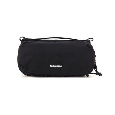 [^ԁF7815970204]Topologie^g|W[  Bottle Sacoche Medium Papery {gTRbVyobOṔz^u[{gƁAX}[gtHL[AzȂǂ̎܂߂ĕ֗Ɏ[E^т邽߂̃TXeBiuȃ|[`Był̗sɂœKAybg{gɂvX`bNS~팸BTopologie Wares SystemXgbvŁÃX^Cɍ킹ăJX^}CYB- {gP[łpRp[gg- Ct@Xi[Rp[gg~2- p|Pbg~2-L[tbNtI[KiCU[- H{n- 500ml1000ml̃ybg{g[\Bi̓obOP݂̂̂ŁAXgbvȂǂ͕ʔƂȂ܂B\߂ByTopologie^g|W[zRƖ`ss҂C[WTopologie(g|W[)́AExploring the city with the spirit of adventure - `SĊX𗷂 RZvgɁAɍ݂ڎwAXVւƓݏoss҂ɂ҂̏iĂ܂B