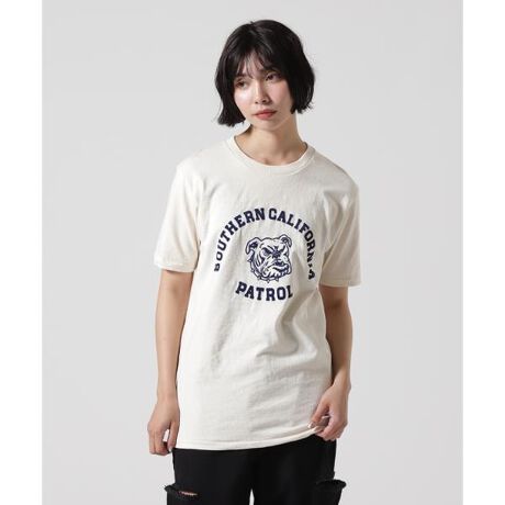 [^ԁF7815235703]MIXTA^~NX^@CREW NECK SO CAL DOG@sVcvg̓tbL[fނŕ\̂ꖇByB omnivore^r[Ij{[zomnivoreGHnɑꂸAlXȃt@bVX^Cƃ~bNXĒmāB