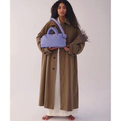 [^ԁF7815976284]OLEND^Ih@MiniOna Soft Bag obOuh̃xXgZ[wOna Soft BagxobOMiniTCYBpîɂ傤ǂTCYłBV_[Xgbv͌тĂD݂̒ɒ߂ł܂Bɂ̓|PbgQtĂ̂ŁA[ɂ܂BTCY - 33~19~11cmCgiCfރ}OlbgJ̃CRp[ggCi[|Pbg~QP̓t@Xi[tyOLENDzXyCEoZĩobOuhB1940Nだ50N̓oRƂCXs[V󂯂AƑnIȃfUC̃ACe𑽐WJBuh̃ACRĨ݂iCobOwOna Soft Bagx͌yʂŗlXȎg\BJ[oG[VLxŁAڂW߂ĂugłB