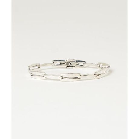 [^ԁF7815982713]LAVER^o[  NO.2430 BRACELET uXbgyLAVER^o[zuh́AAJC݃T[X̎RȕyfUCƁALVRY̗ǎȃVo[ɗRBBe[WANZT[ɐʂ L.A.ݏZ̃fUCi[AAJVo[̃[cTɒH蒅̂AVo[̐n^XRB̃^XRݏZ̐El`IȎ@gāA1_1_I[nhChŎdグ 100^XRCh̃ANZT[uhB