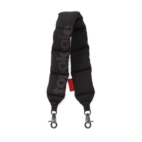 [^ԁF7815970339]Topologie^g|W[  Puffer Wrist StrapX^CbVvX@\IȃACeBWares SystemobOtHP[XƑgݍ킹邱ƂŁAPuffer Wrist Strap̂ӂƂVGbg肰ȂANZgɂȂ܂B- L̃pt@[fUCŉKȎgp- O₷Aȗߋ- : 61cm- |GXe- ő׏d: 35kgyTopologie^g|W[zRƖ`ss҂C[WTopologie(g|W[)́AExploring the city with the spirit of adventure - `SĊX𗷂RZvgɁAɍ݂ڎwAXVւƓݏoss҂ɂ҂̏iĂ܂B