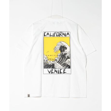 [^ԁF7815134223]ILL ONE EIGHTY^CGCeB@AMERICAN WAVE S^S TEE@sVctg͊ŃAJBobN͖k֕̔gvgĂ܂ByILL ONE EIGHTY^CGCeBz2024NtăV[YAq quC GCeB(ILL ONE EIGHTY)vݗB C GCeBɂ uC GCeBv́AuLI[CṽfUCi[Eq q(TOSHIHARU KANEKO)肪郁YEBYt@bVuhB uhRZvǵuHALF A REVOLUTIONvBAƗzAÂ̂ƌ̂́AIƃItARƊCAT[Xƃj[[NȂǁA180x΋ɂɂ̂̂荇ƂŋNϊvAfUCɗƂłB 10̍T[tBɌX|ĂfUCi[Eq q́AC݂̃T[tXg[gJ`[n߁AlXȃAJJ`[ɉe󂯂B̌om𐶂AlXȃuh̃fBN^[fUCi[AZNgVbvOEMiɌgAC GCeBݗBBe[Wt@bVɂʂĂAǵAôA̎X̋CtB^[ɗƂ񂾃ACeĂĂB