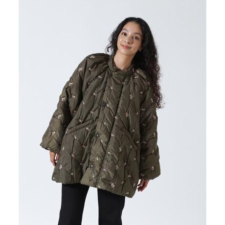 [^ԁF7815252719]RHODOLIRION^hI  Padded Coat - Original Floral Emb. RV1025Bx|GXe^t^Ɉ炵ԕhJ{ARHODOLIRIOÑXyVt@ubNgp܂BV[Y͎kgpA藧̓IȃtHBȂ͌yĉAǑRɃ^bN񂹂邱ƂŁARpNgɌ闧̊oBAC̃~hŁAǂȃ{gXƂǂA悢nVGbgL[v܂ByRHODOLIRION^hIzfUCi[̐{Rɂ2022NtăV[ỸJvZERNVX^[gB2022NH~RNVɂĖ{i[`Bu̍悤ȕve[}ɁAl̋CA炵X^CɒH蒅镞āBRȃNG[VƗjt@bVJ`[ւ̌hӂAhIłȂՓIɈ镞ڎwBuh́uhIv́Ảߍȏ󋵉AN1x̉Ԕo痂A̖ORĂB