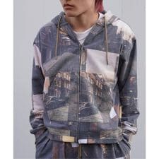 B omnivore／ビーオムニボー　GRAPHIC HOODIE