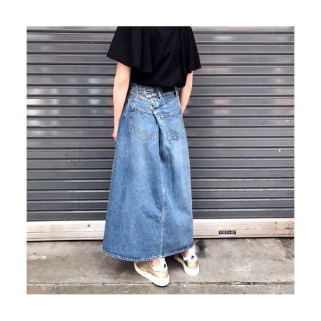 SURT(サート)フロントスリットデニムスカート 聞き入れ 