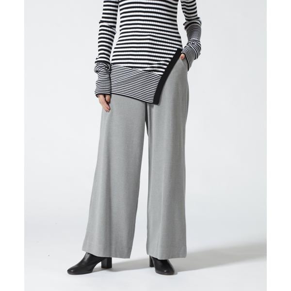 Knuth Marf（クヌースマーフ）panelled volume sweatshirt(unis | ビー