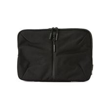 Aer（エアー）Tech Folio 13' Black ラップトップケース／パソコンケース
