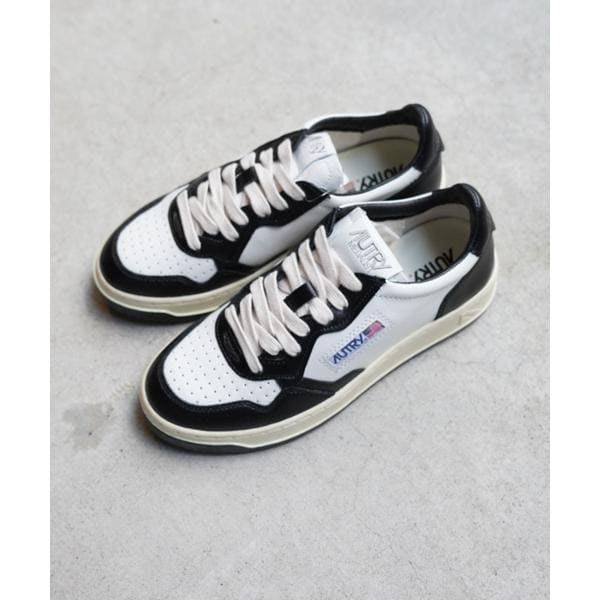 AUTRY〈オートリー〉WOMEN'S MEDALIST_LOW_LEATHER／LEATHER B | ビー