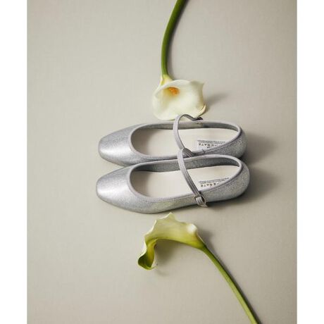 [^ԁF7855990709]Җ]̃q[fUCfr[ITEMPERATEq[pvXɓoI悢XNGAgẼXgbvV[ÝAq[CV[Y𗚂ǁAXgbLOƒEĂ܂̂ł͂ƐSzĂɂЃgCĂꑫBׂq̃Ob^[@ׂɋPfUĆAfޓɃOb^[߂邱ƂŔSz܂B芴̂Sn3.5cm̑q[ŁAx[VbNȂŜ̃oXƃVGbg̔̂ŁAqۂ܂B܂AbɃCWFNṼZ^[CȂ悤āAl̑Ă悤dグ܂Bq[pvXɂ肪ȁAaȂǂɃq[͂܂ĕ\ʂɔLYłĂ܂悤ȂƂAPVC̐`Ȃ̂ŋN炸SėĂ܂BXibv{^t̃obŃAEȒPŒ߂\łB2N̊JԂĊꑫy݂B̐^̃CWFNVV[YBpڂȂZȂShB≘ɋPVCfށBւ̕SȂ̓IȍJbvC\[BC\[͊␅GɋhdlBX͗l̊ɂAEg\[BDSnőL߂̕ɂ߂̃fłB22.5cm@@TEMPERATETCY:3623.0cm@@TEMPERATETCY:3723.5cm@@TEMPERATETCY:3824.0cm@@TEMPERATETCY:3924.5cm@@TEMPERATETCY:4025.0cm@@TEMPERATETCY:41EtBbeBOɂ͌lL͖ڈłBETEMPERATETCY͈ʓIȃ[sATCYƂ͈قȂ܂BfށFPVCHEELF35mmБdʁF224gi38TCYjyTEMPERATE^epCgzTEMPERATEiepCgj́wVbNŃVvȃfUCI[V[YAI[IP[WŁBقǂ悭iɉaȋC߂鏗̂߂ɁxƂrWf2017NɓŃX^[gV[YuhBuhiT߂ȁj̒ʂAGKgɂV[vɂJWAɂLX^Cɍ킹ĂŁAJ̓ɗ邾łȂfC[ɂĂ܂B