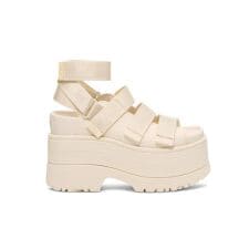 UGG（アグ）GoldenRise／1167431