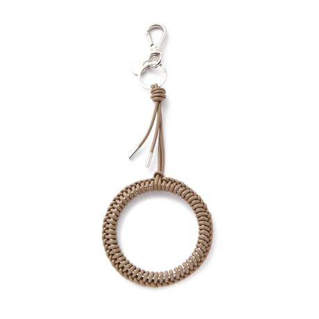 [^ԁF7855970281]ITTI^Cb`^CRISTY KNOT WRIST CIRCLE CHARM ^ RAPTO JPvROɕ҂ݍ݁A񂪓قǂ̃TCYŎdグ`[BX}[gtH̃OXgbvL[z_[AobO`[ƂāAR[fBl[gɂ肰ȂANZgvXACełBɁAmxeBƂăX}[gtHtpp[ctĂAp˔Ă܂BX}zz_[p[c̓mxeB̂߁AƂẴp[čAC͂ł˂܂B܂_oȕ͐p̓lp[c߂B{iɎgpĂvRɂ܂ẮAD̓sAvƔv̌qڂoĂ܂i܂Aĕsǂł͂܂̂ŁAsǌEԕiΏۊOƂĂ܂Bȋx͂ĂȂׁAЂς蓙ÂׂɂӂA܂ŃMAACeł͂Ȃt@bVACeƂĂFBdlEIWĩiXJ~1EdJ~1EX}zz_[p[c~1El[̃T[N^^p[c~1E^̃Ghp[c~2TCYH25.0cm 110.0mmdʁ80gYmade in JAPANRAPTO JPɍz⏬ނ̓Ɏgp邽߂ɍHŊJꂽX[XU[B̓́A悢ȂLщ߂d߂Ȃ▭ȎBɁAɔɎdグۂ̋Shell : COW LEATHER ^ RAPTO JPv̓VR̕𐶂߁AɂĂV⏬ꍇ܂BBAg̃j^[̈ႢɂAi̐FقȂČꍇ܂BBATCYɑ̃ocLA}5mm̌덷ꍇ܂ByITTI^Cb`zOI肷̑fނTOKYOɗƂ݁ALxȌo萶ݏot@bV_̃ACeBɃVvłȂJeSCYȂAvVIȃfUCĂB