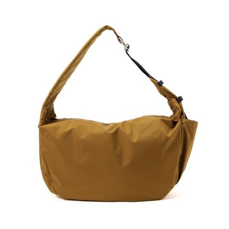 [^ԁF7855976300]{̐ńA^e70d R160d ŐDグyʃiC̗ɓEtBiR[ebNX Breathatecj~l[gAgRbgiCœ\荇킹邱ƂŁAEx8500g ^ 24hr xAϐ11000mm x̖h@\Ă܂BwɂEtBɂ1 ` 30 }CN[^[̔ɍׂEAɂ萅HhȂCƂ\ɂȂ܂BϐƏvAyʂ˔fނłBБ̃V_[5mm̍A|G`tH[邱ƂŌɂ镉ׂyA܂ߋɂ̓_uO̗pAO㓷ʂ̃fUCɂƂŁArɊւ炸KɎgp邱Ƃł܂BR[hXgbp[Ō̃TCY𒲐߂邱ƂłTCh|PbǵA{gȂǂ̎[ɓKĂ邾łȂAR[hGhp[cɃiXJĂ̂ŁAL[ICJ[hȂǂ̎[ɂp\łB{[̂{̃TCYłȂAyʂŏ_炩3C[iCgp邱ƂŁAtłȂꂽVGbgBig͂Aɂ̂ŃAEghA◷ł̃obOƂĂCyɎgJWAV[YłBymaster-piece^}X^[s[Xzmasterixz@}X^[jpieceiЂƂЂƂjmasterpieceiijƂP̐藧̂܂܂ɁAЂƂЂƂ̂̂}X^[Ai𐶂ݏouhł肽ƂRZvgRB masterpiece̊ԂɃnCtŋ؂Ă̂ɂ fUCi[̏łЂƂЂƂ؂ɂĂƂ肪\킳ĂB t@bVƋ@\obNt@bV̈ꕔƂĒĂCRZvgɁA1994NuhX^[gB ّfނ̑gݍ킹AƓ̃J[OAOI肵p[cA @\fނɂ܂ŕLIWieBƂǋĂB {l̑@ׂȐElCAZp㐢ɎcƃobOuhł͒Ђ̍HA ꑮ̐ElAWpChuhƂȂĂB