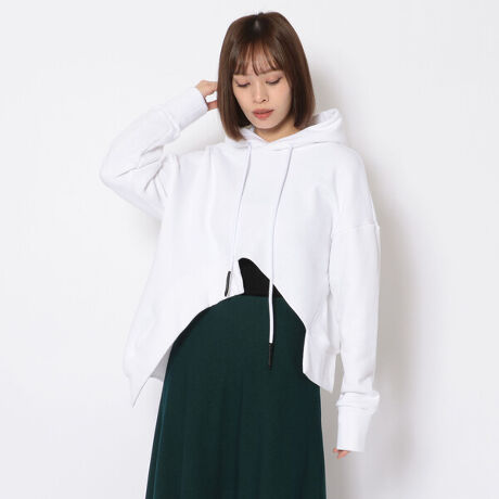 UN3D．／アンスリード／HEM CUT SHORT HOODIE 