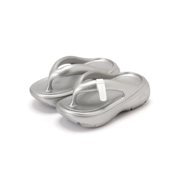サンダル Taw&Toe Flip Flop Zerovity OG l Silver TAW&TOE＞ZEROVITY OG FLIP FLOP シルバーカラー/サンダル