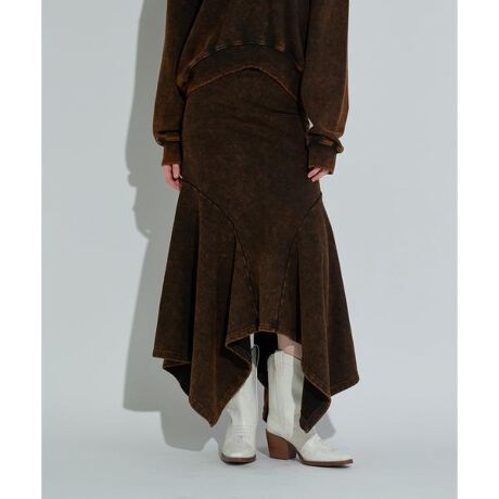 [^ԁF7875216726]Hɂ郔Be[WCNȐFƕ͂̃XJ[gBƂEGXgCɑ΂Ȁ͓oCwfUCBтɗhAVg[ȃVGbgX^CŜɃY𐶂ݏo܂Bfނ̃sOgRgXgvI[o[ƍ킹΃[hՂȑľhJWAɁBVvȃgbvXƍ킹ĂfAꖇő݊ACełByANNA SUI NYC^Ai XC GkCV[zj[[N\RNVuhANNA SUIAfC[JWAɊy߂VuhƂāAANNA SUI NYCX^[gBuhRZvgSOUVENIR NYCuNEW YORKŃVbsO悤ȃNNve[}ɁAlhfUCACeWJB]̃Ap̊TOɔꂸARŃnbs[ȃt@bVāB