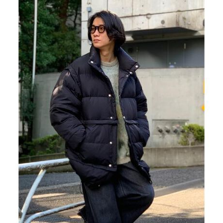 [^ԁF7883253208]YOKE^[N^MULTI DETACHABLE RV DOWN JKT2023AWꉟYOKE̐Vԃ_EoIIg⑳AݎZIPŒE\ɂGYOKẼEFCłڂ𗁂тiIIfނ́A\ʂ͝H̃iC^XŃV򊴂̏ȂfނŁAʂɂ͌̋iCx^t^gpĂ܂B_E90 tFU[10Btg̓hbg{^ŁAEt@Xi[IDEAL̃rXt@Xi[gpBő̓̓p[cƂɃt@Xi[őSĎO\ȂƂłB̓n[tAu]AV[gɂȂA܂Eăm[J[ɏoÁA8A5Am[X[uɏt@Xi[ɂĒ\B܂o[VuɂôŃ}`EFCŒ񂷂Ƃ\łBԏiɂ邽߁AV[YႤfނFgݍ킹ȂAȂ̑gݍ킹ŃIWĩ_EWPbgɂ邱Ƃ\łBYOKE^[NuhYOKE^[ŃAwqxwJxwm̐؂ւzxȂǂ̈ӖBȂ RZvg2018AWɃuhX^[gBw mqgȂAqgqgȂAqgmȂ xuh̃ACeȐlɌqĂė~Ƃv߂ĂBjbgACeCɂAjZbNXŒȂ㎿ȃACeĂ܂BJapanese label YOKEC started by designer Norio Terada in 2018A produces casual knit clothing that we can ware any time as we pursue our usual lifestyle.