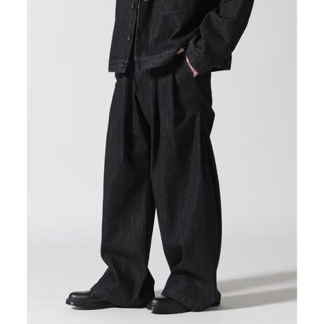 [^ԁF7885911205]Toironier^gjG^Denim 2Tuck Side Tuck PantsߋV[YŐ삳ꂽTCh^bNpcAbvf[gV^XbNXD]łR`̓fjfރo[WBԂ2Tuck Wide Pantsx[XɃtgfUC2^bN̎dlBڕӂ肩_[c{^bNœE݁AɌčLtÃfUCƂȂ܂BToironier^gjG2017FWfr[uh̃RZvgiuhij̗RłjfUCi[̑n`ɂōłdvȗvf̂ЂƂłp^[BtXł́Âp^[nogTOILISTEhigXgjƁAʂp^[nogPATTRONIERhipgjGjȀdvȖSĂBwToironierx́ÂQ̌̏oȂvfƑfނɍSuhB