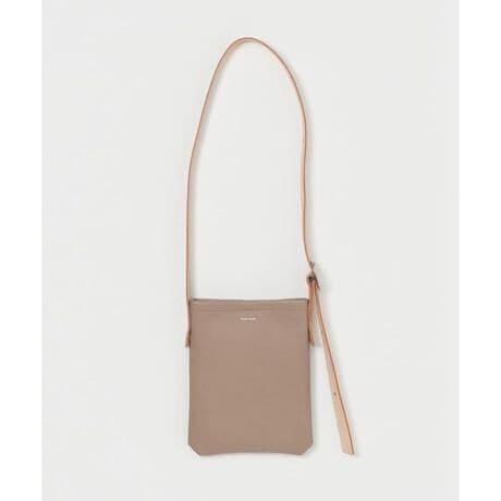[^ԁF7885976216]Hender Scheme^G_[XL[}^one side belt bag smallEHender Scheme̒ԂlCACeuone side belt bag smallvẼTCỸV_[obOɂ͒|PbgtfUCExg2̊v𒣂荇킹čꂽϋv̍xggpEACjOinjdlɂAyʉ̐íAv{̕𐶂Ă邽߁AF╗_ƂɈقȂ܂B܂A̐FAALYȂǂꍇ܂B̐i̓bNX(X)U[gpĂ܂Bi̓AߒŊvď̂悤Ɍ邱ƂL܂Ał͂ȂAXnオՂƂȂ܂B\߂BHender Scheme^G_[XL[}g̓IAwIɐZbNXɑ΂āAWF_[Ƃ́AЉIAIȐӖBHenderScheme(G_[XL[})ł̓ZbNXɂ鐫𑸏dȂAgȂɂăWF_[邱ƂȂAlԂ̌oɂč\ꂽWF_[XL[}𒴉zTO񏥂uhłB