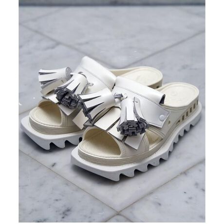 [^ԁF7883970243]BENSANʏ́u֏T_vAuxTvƌĂ΂PVCfނ̃T_B̗SnASARۋ@\a@wZȂǌ{݂̑ŉ\NƓ{lɐe܂Ă܂BY֏T_͓ޗǌYnłAłjVxP~JЂ͂̓40N̐ElZ𐶂Ai̍ɂăVFA߂ȒiƂ̖mȍʉ}Ă܂Bbenchł͓ޗǂ̗ǕiE֏T_̖͂𐢊EɔMׂAjVxP~J̃v~ACƂďiWJ܂BBENSAN-TABENSAN-A̓jVxP~J40N̗j̒ŋ͂NsɏoĂȂƂĂׂiłB܂ABENSAN-D̓xT̑㖼Ƃ_q^U[^bZ̃JX^ɂĐVȉlnBPVCƂ͎vȂȊvV{̍ČA̗Sn̓xT[U[炸Ƃɂ̕iƔ[̃v_NgłByS.M̓fBXpłIIzTCYł@{Iɂ̓WXgTCYŗ傫߂ŗĉ!!ŷyׂ݂ɁIzîCɓo^ J[̍ēגʒmAXgP_̒ʒmAZ[̒ʒm󂯎邱Ƃł܂BuĥCɓo^ ViēׂȂǁAuĥȏ󂯎邱Ƃł܂BBENCH^x`yޗǂ̗Ǖi𐢊E̗ǕiɁzRZvgɍV[Yfr[uhBMaking good products of Nara to the world.