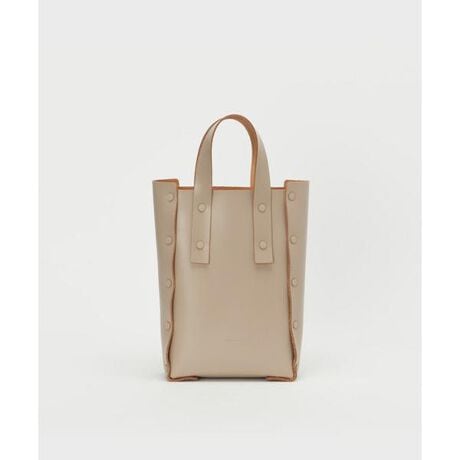 [^ԁF7885976218]Hender Scheme^G_[XL[}^assemble hand bag tall S^AbZunhobOg[SEْfU[xbgŌqIȃfUCƈؖDĂȂȋZpɂĐ삳ꂽugݗĂvƂӖłassembleiAbZujV[ỸnhobOE\ʂɂ͉₩ōӂKXU[gpAF̃U[̗ʂƂ̃RgXgɓIEJ}Olbgdl̂߁AX[YɊJł邱ƂIŃJWAYȕ͋C̃hXV[܂ŃR[fBl[g̃ANZgɂȂ1_EWF_[XȃfUC͓IŕigMtgȂǂ̑̂ƂĂœKȃACeEϋvAȂgނƂŐF⎿̕ωyނƂłJEU[gpE\nɂ͒ʏ̎dグv̑ϐ˔KXU[dl̏iHender Scheme̕iNAČił܂Bv{̓ƓȕĂ邽߁A1_1_ɑ傫╗̈قȂAF⌌؁AȌAviL̏LȂǂꍇ܂B܂ɂނׂȃLYCꂪꍇ܂BLɂ܂Ă͗ǕiƂ̗̏AЉĂ܂̂ŁAw̍ۂ́A\߂܂āAviƓ̌ƂĂy݂܂ƍKłBHenderScheme^G_[XL[}g̓IAwIɐZbNXɑ΂āAWF_[Ƃ́AЉIAIȐӖBHenderScheme(G_[XL[})ł̓ZbNXɂ鐫𑸏dȂAgȂɂăWF_[邱ƂȂAlԂ̌o č\ꂽWF_[XL[}𒴉zTO񏥂B