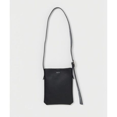 [^ԁF7886976206]Hender Scheme^G_[XL[}^one side belt bag smallEHender Scheme̒ԂlCACeuone side belt bag smallvẼTCỸV_[obOɂ͒|PbgtfUCExg2̊v𒣂荇킹čꂽϋv̍xggpEACjOinjdlɂAyʉ̐íAv{̕𐶂Ă邽߁AF╗_ƂɈقȂ܂B܂A̐FAALYȂǂꍇ܂B̐i̓bNX(X)U[gpĂ܂Bi̓AߒŊvď̂悤Ɍ邱ƂL܂Ał͂ȂAXnオՂƂȂ܂B\߂BHender Scheme^G_[XL[}g̓IAwIɐZbNXɑ΂āAWF_[Ƃ́AЉIAIȐӖBHenderScheme(G_[XL[})ł̓ZbNXɂ鐫𑸏dȂAgȂɂăWF_[邱ƂȂAlԂ̌oɂč\ꂽWF_[XL[}𒴉zTO񏥂uhłB