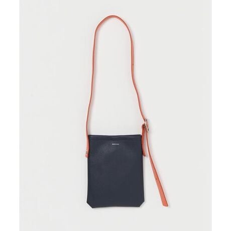 [^ԁF7886976206]Hender Scheme^G_[XL[}^one side belt bag smallEHender Scheme̒ԂlCACeuone side belt bag smallvẼTCỸV_[obOɂ͒|PbgtfUCExg2̊v𒣂荇킹čꂽϋv̍xggpEACjOinjdlɂAyʉ̐íAv{̕𐶂Ă邽߁AF╗_ƂɈقȂ܂B܂A̐FAALYȂǂꍇ܂B̐i̓bNX(X)U[gpĂ܂Bi̓AߒŊvď̂悤Ɍ邱ƂL܂Ał͂ȂAXnオՂƂȂ܂B\߂BHender Scheme^G_[XL[}g̓IAwIɐZbNXɑ΂āAWF_[Ƃ́AЉIAIȐӖBHenderScheme(G_[XL[})ł̓ZbNXɂ鐫𑸏dȂAgȂɂăWF_[邱ƂȂAlԂ̌oɂč\ꂽWF_[XL[}𒴉zTO񏥂uhłB