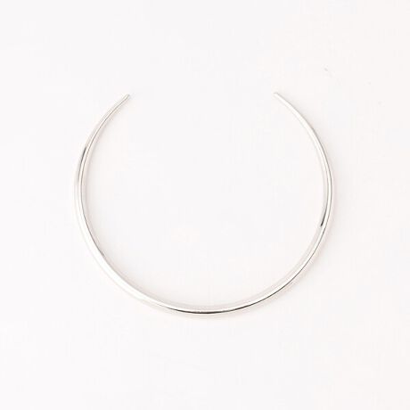 [^ԁF15-42AK03-205]sfUCt̂ȂVvȃfUC̃lbNJtłBlbNX̂悤ȗߋ̂ŒE₷̂͂łB^̏ۂĂƂtH݊AWPbgVcȂǂƊ̂X^CATVcȂǃJWAX^C܂ŕLV[Ɏ₷Aėp̍ANZT[łBsfށt^JiW[bLjbL͌oN򉻂ɂAĂƂ܂Bgp͊zŐ@Aŝ̌ܓ̃N[i[͎gpȂŉB