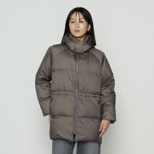 コムサ(COMME CA)のライトナイロンタフタ  フード付きダウンコート