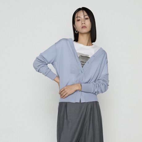 [^ԁF34-53IM11-205]sfUCtׂ̞юgpAnCQ[W̓V҂݂ŒJɕ҂ݏグĂ܂BṼX[Xȕ\ʊƌ򂪔J[fBKłB[߂VlbNŐւƂ܂郉CVGbgŃqbvRɃJo[āAƂۂɕς܂BTChXbgŌy₩łB̓V҂݂Ȃ̂ŁAHt܂ŒԊ􂵂܂BWPbgR[g̎OɉHD郉CgAE^[ƂĂ߂łBLk̂ŃJbg\[uEXɉHD₷Aꂢ߂ɂJWAɂÔȂx[VbNjbgłBsfށt19D5}CNׂ̍тgpĂ܂BG̗ǂ҂݂߂̂ꂢȞюɂȂ܂BnCQ[WɓKŖщHȂAŌׂ̂łBhk̂߁AE[{̖c݂_炩cɂȂ܂BhLzAۉɗDꂽfނŏHt܂ŉKɒ܂Byӎz摜̏i̓TvigpBeĂ܂Bł邩Aۂ̏i̐Fɋ߂Â悤OꂵĂ܂A̓Ag̃j^[ȀƖȂǂ̉{ɂA኱قȂČ邱Ƃ܂B܂dlAHATCYAfޓ኱قȂ邱Ƃ܂̂ł܂B