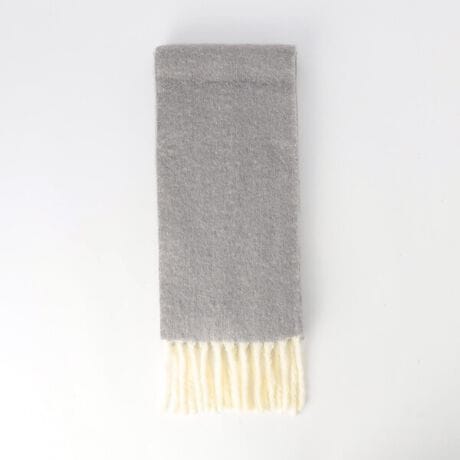 [^ԁF15-43NM02-205]sfUCt悢{[ƂӂƂ_炩ȔG肪̃}t[łBĎƂ悱̐FςĐDグĂ̂ŁAۂ̂悤ȃ~bNXƉsoėD͋CłBR[gHDɊ₷悤A͋߁i21cmjɂĂ܂BKT̃E[R[gƂ̗ǂJ[ɂĂ̂ŁAAE^[ƍ킹Ăy݂Bsfށt[vVM[HAӂƂɎdグĂ܂BɃ\tgȕ̂߁ACɂыʂ₷̂łBыʂۂ́AoT~ыʎȂǂő߂Ɏ菜ĂB