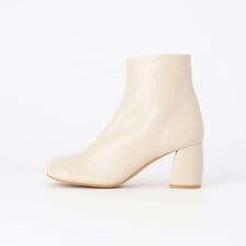 コムサ(COMME CA)のショート ブーツ