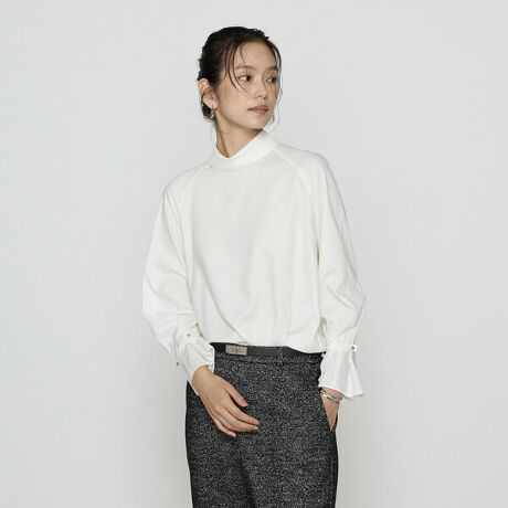 [^ԁF15-73BM11-205]sfUCtiȃ[J[ƃ{[̃uEXŁAnClbÑuEX[J[̌̓Vc݂ɂ邱ƂłƊoRT炵fUCłBg̓VvɂƂ肪TCYłKƉBȂ̂Ńpcɂ͂AXJ[g̍ۂCĂƃX^CO܂₷łB̓^bNŃ{[oƋɃ{^ʒuŒ߂łdlŁAŗ߂΃LfBX[û悤ȕ͋CɂȂjbgƃC[hđ钅Ȃ߂łBt@Xi[͒߂̋n{ŁAfUC|CgE̍ۂɎ肪͂₷C[W[ȎdlɂȂĂ܂Bsfށt炩ŗDG肪̐nłBNтƎ߂̗}H{ƂŁA_炩Ɖ݂̂锧GoAĂӂƂȂƃNAȕ\ʂɂAT߂Ŕ𐶂ݏoĂ܂BƂƂGSnłꂢ߂AJWAȂnłB