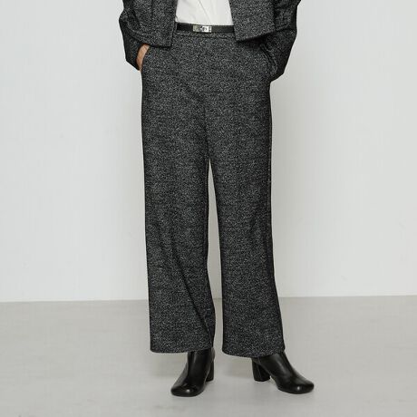 [^ԁF15-06PM13-205]sfUCtZ^[vX^ɌArʂ҂łpcłB24AW̃E[o[W[W[pciiԍ:15-08PI11-204j҉኱ĂAEGXg͂S̉KȗSn͂łBJWAɌȂ悤AO̓SłtbgȌ߂ŁA̓SMU[ŕʂmۂyȎdオłBW[W[̃tȒSnŁAꂢ钅񂵂̌pcłBsfށtcC[hW[W[ŁAdグɌy~hH{Ă̂Ŗڂ̋l܂ӂƂ\𐶂ݏoĂ܂B߂̐ߕŐF\Ă̂ƁA~hHɂ荕i̓uEjƃIt荇AF܂Ă̂ŁAF̍ĂȂ炸ۂłB̓W̕ɂȂĂĕ\Ƃ͂܂\łB܏̕҂ݕŏグĂ̂Ō݂ĂyA~hHɂE[{̏_炩Ɖ݂鐶nłB