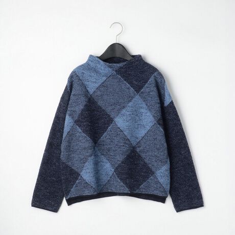 [^ԁF72-34II15-204]sfUCtƂgɁAhbvV_[ŃbNX̂VGbgɂȂĂ܂B߂AǂȂ̂ŁAJbg\[oŒ邱Ƃł܂Bg̃ubN`FbN͎΂߂łAubN̒̓{[_[Ƃ̃WK[h@ł\łȂIWiɂȂĂ܂BZ߂̑OɁA͍肪B邭炢ɂȂĂ̂ňꖇŒĂlɂȂ܂AVcȂǂƃC[hĒƂxUP܂BAE^[𒅂ɁA̔`ubN`FbNÂȂ肪ȓ~̃R[fBl[gfĂ܂Bsfށt18G̃WK[h@Ƃɓȋ@BŃubN`FbN҂ł܂BƂĂׂ18G̋@Bŕ҂݁AJbg\[̗lȔҒn܂B̕ҒnkHŏk߂邱ƂŁAʂ̃jbg̗lȑ̂ɉCɂȂ炸肪āǍ^Jo[łVGbgɂȂ܂BkHɂA͋̕C_炩ȂđlۂۂɎdオĂ܂BsӎtkނƂ܂A􂢌Ɍ`𐮂ĂAŕĂB@ׂȐnȂ̂ŁAobN̋Ɉ|ȂlӉBłꂷۂ́A􂢂ł肢܂B