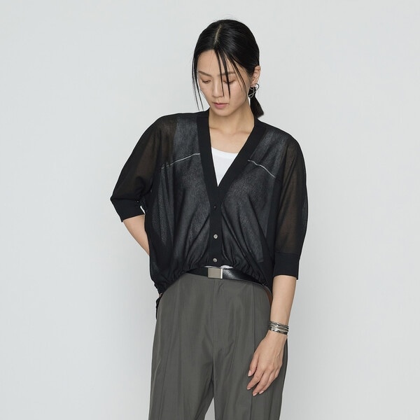 ギャバジン K．T（Gabardine K．T）/〔 +サイズ 〕 シャイニーシアーヤーン ドロストシアーショートカーデ サイズ 〕 シャイニーシアーヤーン ドロストシアーショートカーデ