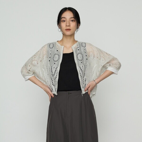 サイズ 〕 エンブロイダリー ラミー刺繍ブルゾン | ギャバジン K.T