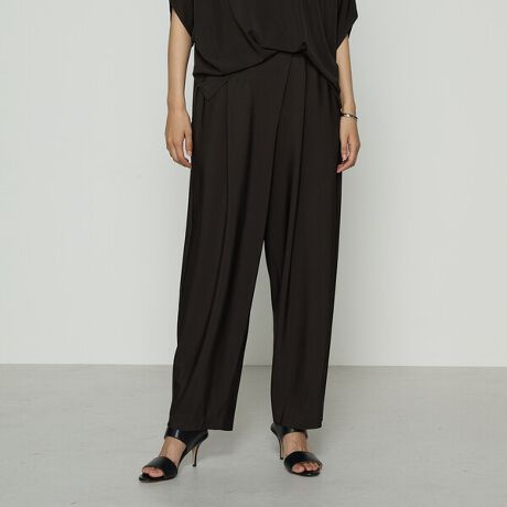 [^ԁF72-07PK12-205]sfUCtʊȂ琞ɂăe[p[ho[^Cṽ^bNpcłBfނ̗ƃh[v̗ǂł茩GłBlqCɂȂ邨CȂJo[^bN|CgłBEGXg̓SdlŒEyȂ̂؂łBl̂߂̃o[VGbgpcłB肵CɂȂȂ̂łdɂœKpcłBsfށtMoWKDTȂ݂̃nCeV|`CgłByƃn̐▭ȃoXւƍVĂ܂BuEX̂悤ɒ̂ɐ@Ő􂦂ăACv炸łBLkSn悢Aďɏd󂷂fނłBJ[i17:_[NuEĵ݃A^₷\܂BɒʂĂƌÂ炭Ȃ܂B