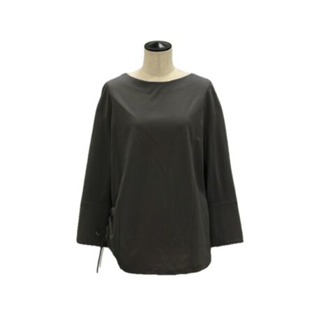 [^ԁF72-21EM02-205]sfUCt24SS|`n[h Jbg\[i72-21EK03-205jAWJ[ōēołB傫߂̃JtXƉEẽhXgŁAHDEłꖇłɌ܂ACełBc̐؂ւł茩Ag͂KBSłB҂肵߂A肵߂Axǂƒ܂BEẽhXg͂D݂̂キ㊴X^COɍ킹Ē߉\łBsfށt32G̃nCQ[W@ŕ҂݂Ă㎿ȃ|`fނŁAŃnAWFłÂ炢̂̃MoWKTԂ̑fނłB