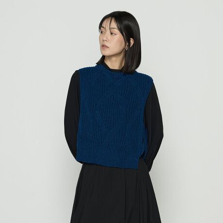 [^ԁF72-31IM02-205]sfUCtND]ĂMoWKT̃jbgxXgłBMoWKTԑfނ̃}V}[gpĂӂ҂񂾃}V}jbgxXgołB}V}[͊ăE[፬a̎Ił̂ŌꂵȂAH璅܂Bӂyӂ҂ł̂ŁAANL̃_|CgłBe͋ŕ҂񂾃xgNXāAƒaƂꂽfUCɎdグĂ܂BTCYȂ̂ICł茩悤ɂp^[łBɘe̓xgŌqł̂ŁAghACgbvXCĂזɂȂ炸AꂢȃVGbgL[v܂Bx[VbNJ[ɎwFƂălCr[u[Ă܂B܂AM[ɂ̓ItzCgATALLTCYɂ̓J[LƂꂼقȂlFWJłBsfށtʏ̃u[N[y_炩G̗DfނłBGNXgt@CmE[ƃAN̍aiQĂȂԁĵ܂܃u[N`ɂAꂽ@BłȂȐ@̎łBE[̖ȂɔQ肪|ĂȂ炱Ȁ_炩ƌyɂĂ܂Bʏ͈{ŋɔnɎdグfނłAґɑ{ŕ҂ł̂łɂӂƃX|fBbVɎ̑̃ڗȂҒnɂĂ܂Bs@t􂢉\łBkނƂ܂A􂢌Ɍ`𐮂ĂAŕĂB@ׂȐnȂ̂ŁAobN̋Ɉ|Ȃ悤ӂB