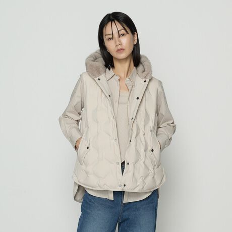 [^ԁF72-05VM01-205]sfUCtoRp̖hQ܂Ɏg郌x800FPitBp[j̃_EgpĂ܂BFPitBp[jƂ́A_E̖c݂₷\l̂ƂłBOŌɖc݂lȂ܂Bc݂ƋC܂݂₷Ayď㎿ȃ_EƂƂɂȂ܂BʓIɂ650FPgA悤ɖc܂悤Ƃƈꒅɋl߂_E̗ʂāAdȂ܂BȂ̂800FP͌ydオ܂Bt[h̃tFCNt@[ۓIȃ_EWłBR[g𒅂Ȍ̊OoɁA^~̎ɁAƗlXȃV[Ŋ􂵂܂B񌳂ɉt[hgA܂؂₩ɂĂ܂Bo[VudĂɂĂ̂߂̃|CgłB̃|R|RȂȂAGKgɒȂƂł܂B10̃g̃Vcu]iiԍ:72-03JM01-205j̒ɂ߂łBsfށtOw\̐nm]̂悤ȃXeb`ł͂ȂA܏ɂĔMňAHтl߂V_ER[głBXeb`ƂɂÃ_EяoĂÂ炢̂łBȉHOw\̐ńAɂCOɓĂ铧ɂDĂ܂Bs@tp̓nK[ɂċCʂĂBۊǂ鎞̓N[jÕrj[͂ĂB