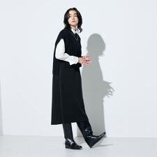 ケーブルニットベスト付き ワンピース
