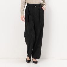 K.T キヨコ タカセ(K.T KIYOKO TAKASE)のストレッチストライプ タックワイドパンツ