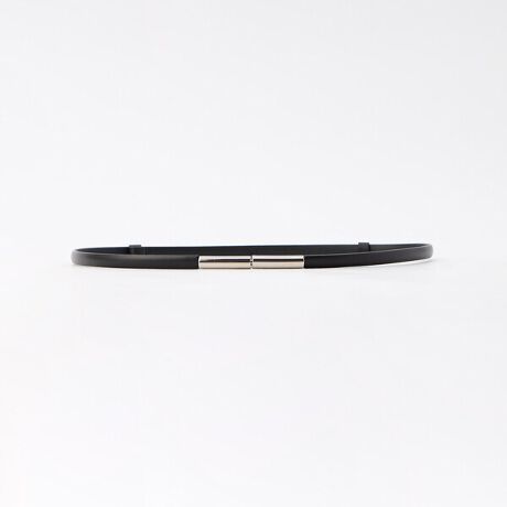 [^ԁF01-32YM01-205]sfUCto[^CṽobNg9mm̃Vvȃi[xgłB\tg^CṽU[ɂ܂ڂ^̐cXeb`ŎdグtFU[H{AiȎdオłBobÑJ[S[hgpAV[vȃfUCɏtF~jȕ͋CvXĂ܂Bo[^CṽobNȂ̂ŃU[̑ѕƂ̈̊AANZT[̂悤ȃfUCȂ̂ŁA肰ȂEGXg}[Nł܂B낪AWX^[dlȂ̂ōׂTCY\łBsfށt\ v vv͓VRfނ̂߁AG▀CɂĐF⏝Adꍇ܂̂łӂBۊǂ̍ۂ͔złݕʂ̗ǂł肢܂Bv̓Ƃĕ\ʂ̎R[eBO͉ivIȂ̂ł͂ȂoN򉻂Ă܂̂łB