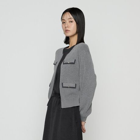 [^ԁF01-43IM04-205]sfUCtoCJ[̃pCsOƌ̃tbv|Pbg|Cg̃[WJ[hWbvAbvJ[fBKłByĂɂȂɂAʋĈŁA܂cHɂd󂵂Ă܂B̂Kxɗꂽ{bNXVGbgłAukō܂ɃtBbĝŁAƃX^COĂ܂BォJ邱ƂłtJt@Xi[Ȃ̂ŁAJăv[cXJ[gȂǂ̃{[̂{gɍ킹AX^CÕoG[VL܂Bsfށtё郂[ƃnARV[RbggpAbṼWJ[h҂݂ɂ[WJ[hjbgłBǂ̎Ñ[WJ[hJ[fBKׂsbNAbv邱ƂŁA_y܂BƂG̕Ғnɂ邱ƂŁAł邾G߂킸悤HvĂ܂B̔ɂ镔́A҂ݑgDɂĕ\tbgȏԂɂȂĂ܂B\͓ʉĂ悭ƓAJ~D̂悤ȕ\̂ҒnɂȂĂ܂Bs@t􂢉\łBy􂢂či鎞͎キ肢܂B^u[͂B