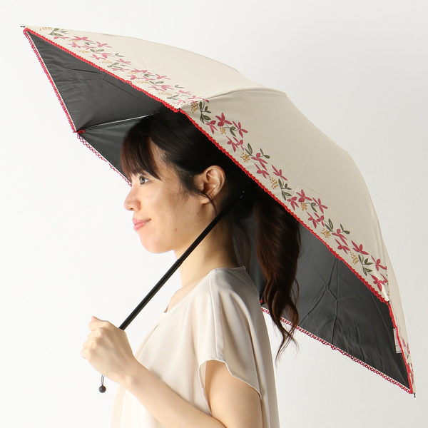 シビラ/日傘（折りたたみ3つ折り/晴雨兼用）【軽量/遮光&UV遮蔽率99 