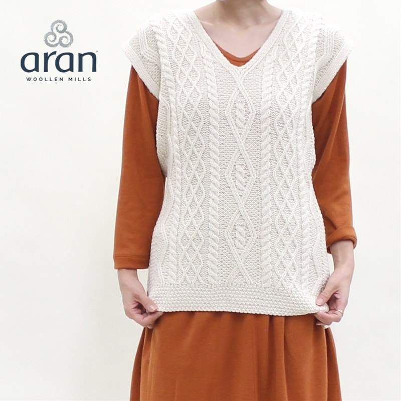 aran WOOLLEN MILLS / アラン編みVネックベスト | アートワークブルー