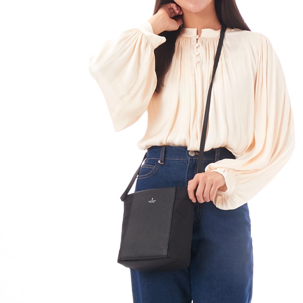 新品 LANVIN COLLECTION エクラ ショルダーバッグ Ⓗ ランバン LANVIN ショルダーバッグ サンマール LC6902【FITHOUSE