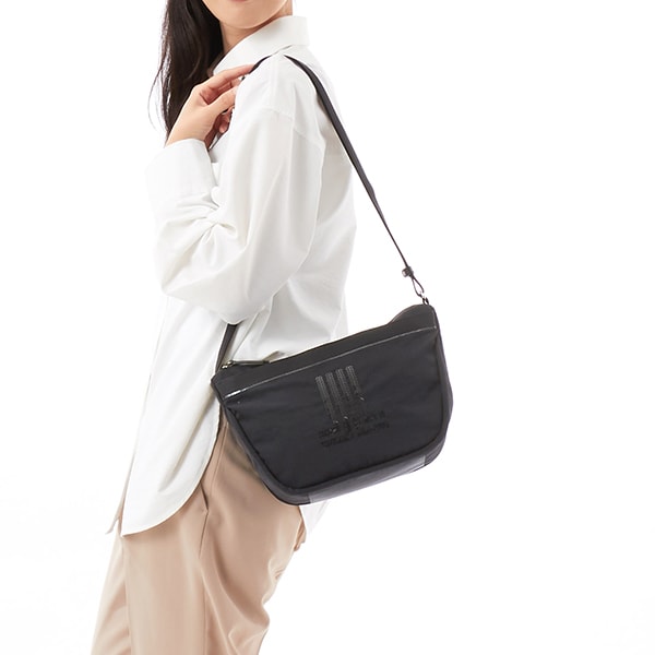 [}C]yoRNVzt V_[obO/o RNViLANVIN COLLECTIONj ubN